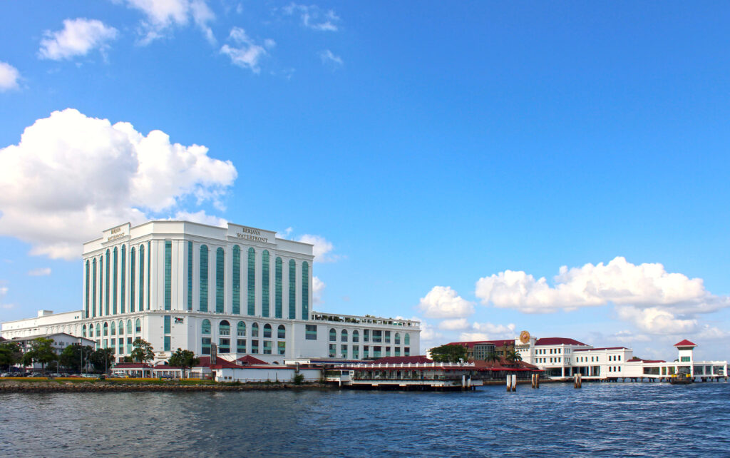 Berjaya Waterfront Hotel, Johor