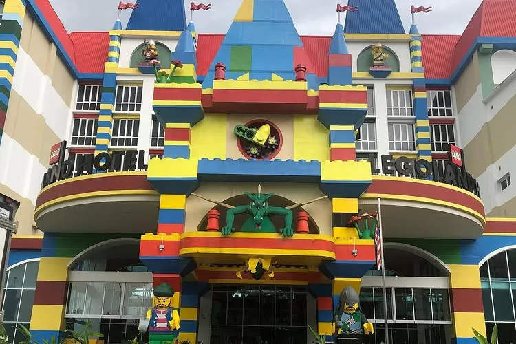 Try Stopping to Legoland