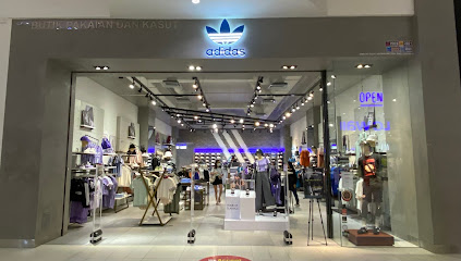 Adidas performance paradigm mall