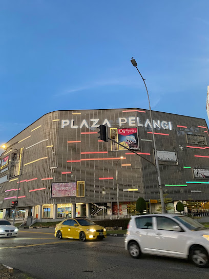 Plaza Pelangi