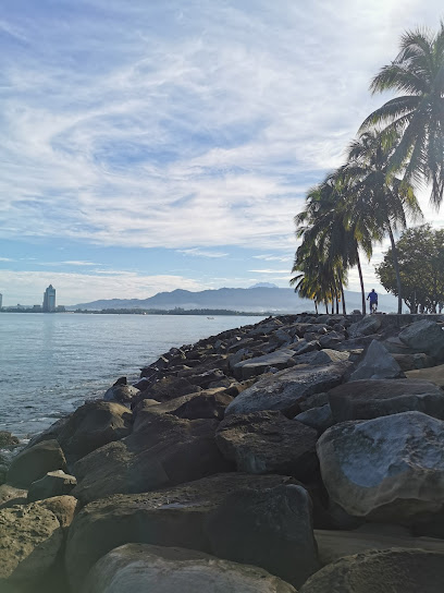 Kota Kinabalu's Coastal Captures: A City Escape for Anglers