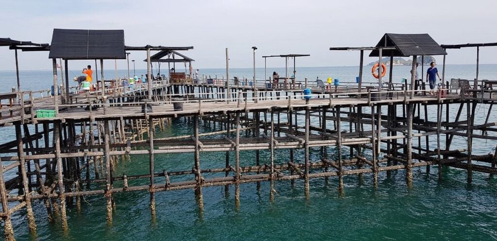 Cast Your Line and Reel in Adventure: Ah Fatt Kelong Fishing Resort in Mersing