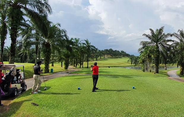 Senibong Golf Course JB