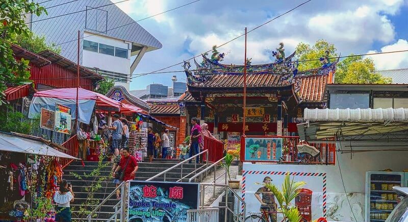 Slithering Serenity: Unveiling the Mystery of Penang's Snake Temple