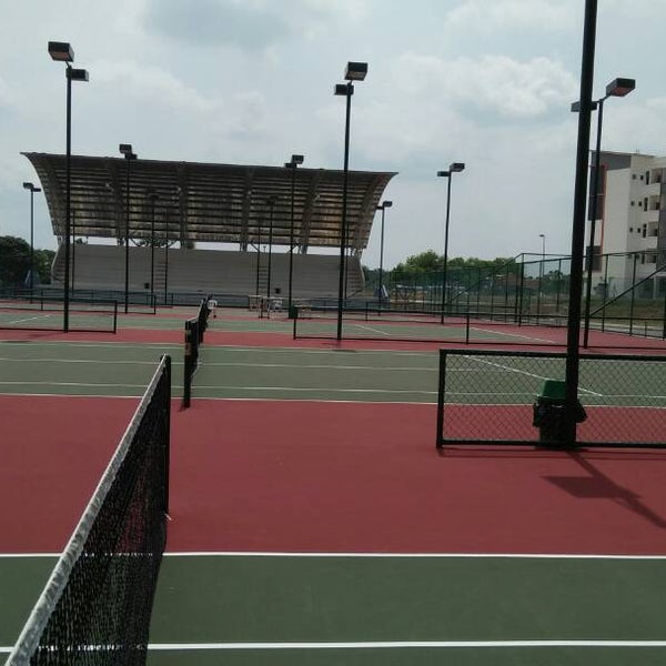 Playing Tennis at Nusa Duta Johor Bahru